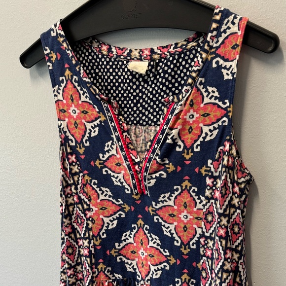 Anthropologie Akemi + Kin V-Neck Handkerchief Hem Sleeveless Top Navy + Pink XS - Picture 4 of 9